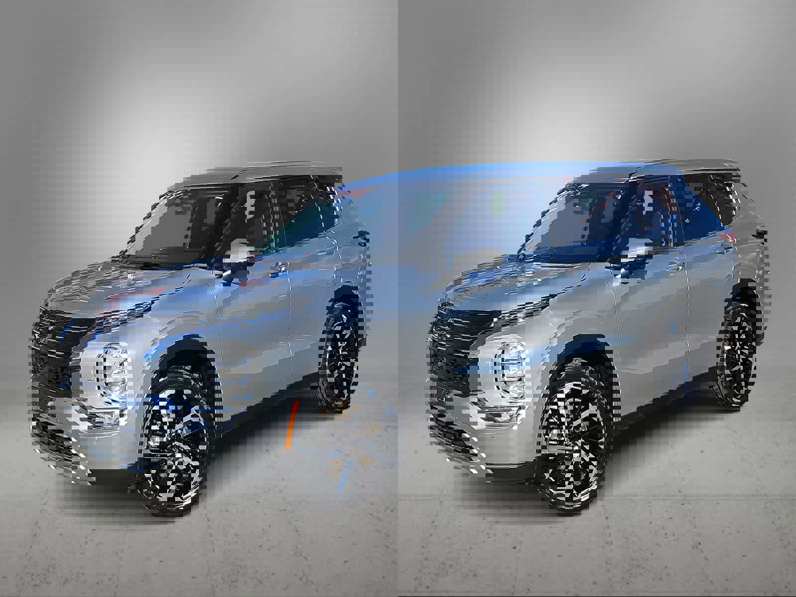 Used 2024 Mitsubishi Outlander SE