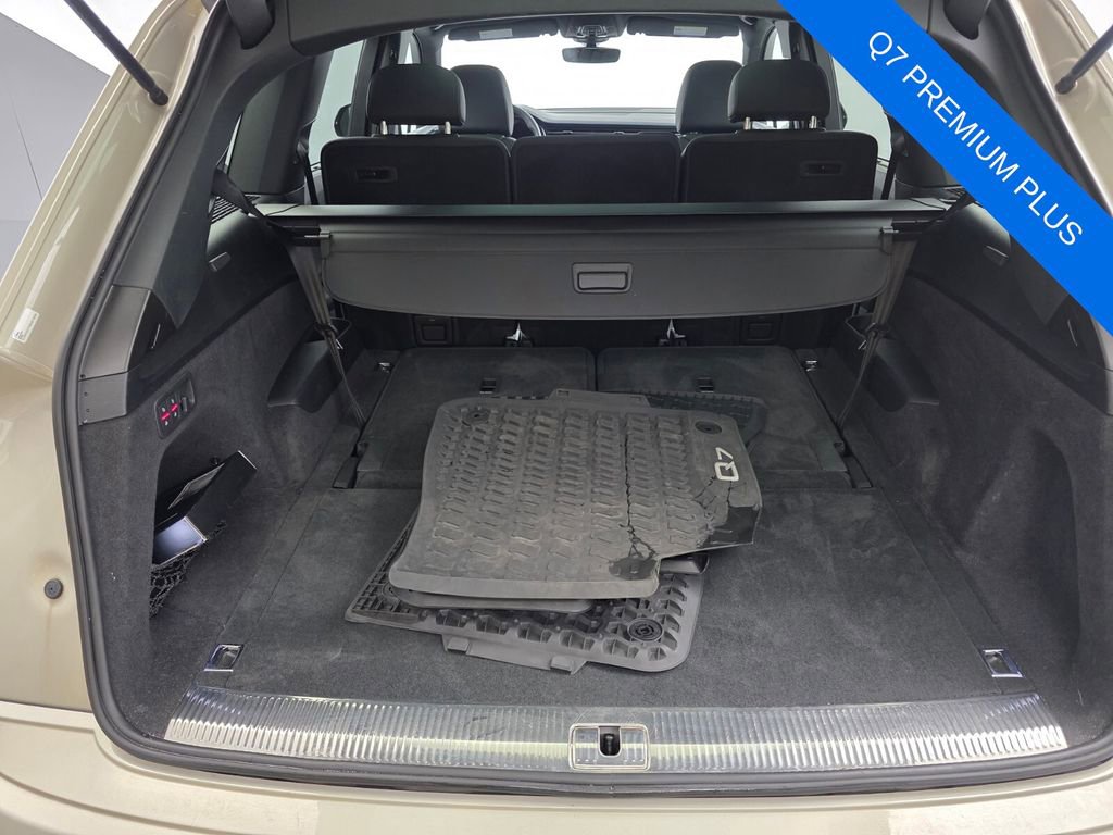 Used 2023 Audi Q7 2.0T Premium Plus w/ Premium Plus Package image 16