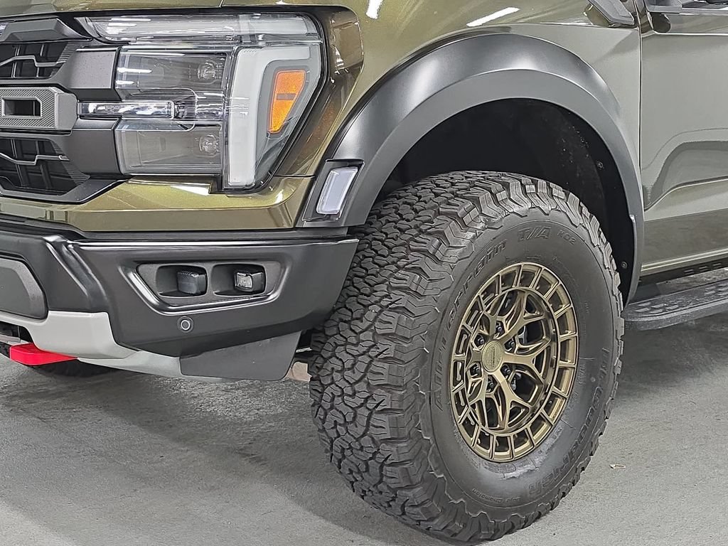 Used 2024 Ford F150 Raptor AWD/4WD image 11