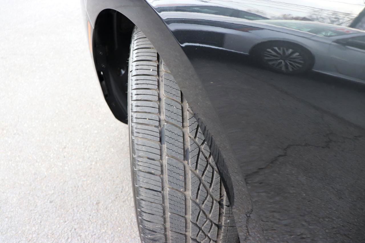 Used 2024 BMW 740i xDrive AWD/4WD image 75