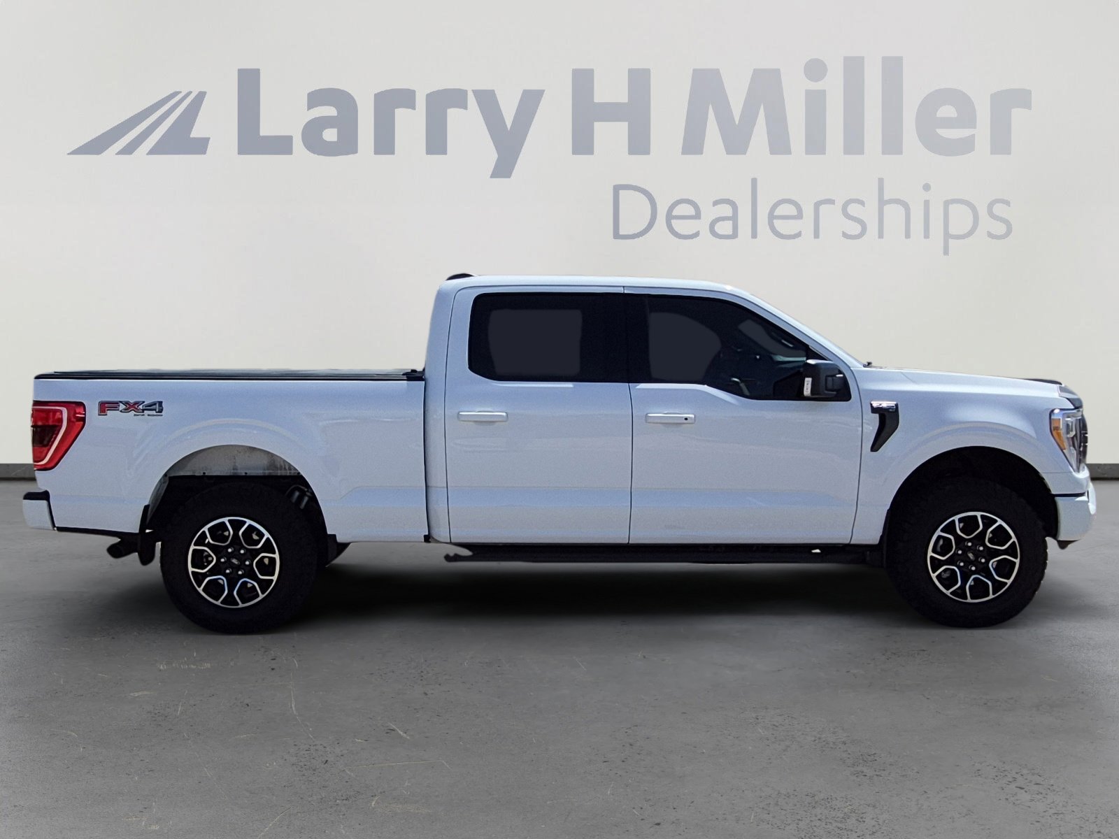 Used 2023 Ford F150 XLT w/ Equipment Group 302A High image 6