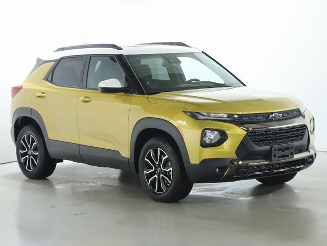 Used 2023 Chevrolet TrailBlazer ACTIV w/ Sun and Liftgate Package image 9