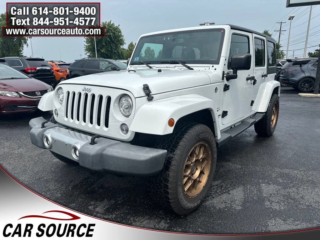 Used 2017 Jeep Wrangler Unlimited Sahara w/ Connectivity Group AWD/4WD image 2