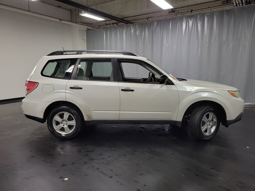 Used 2013 Subaru Forester 2.5X AWD/4WD image 10