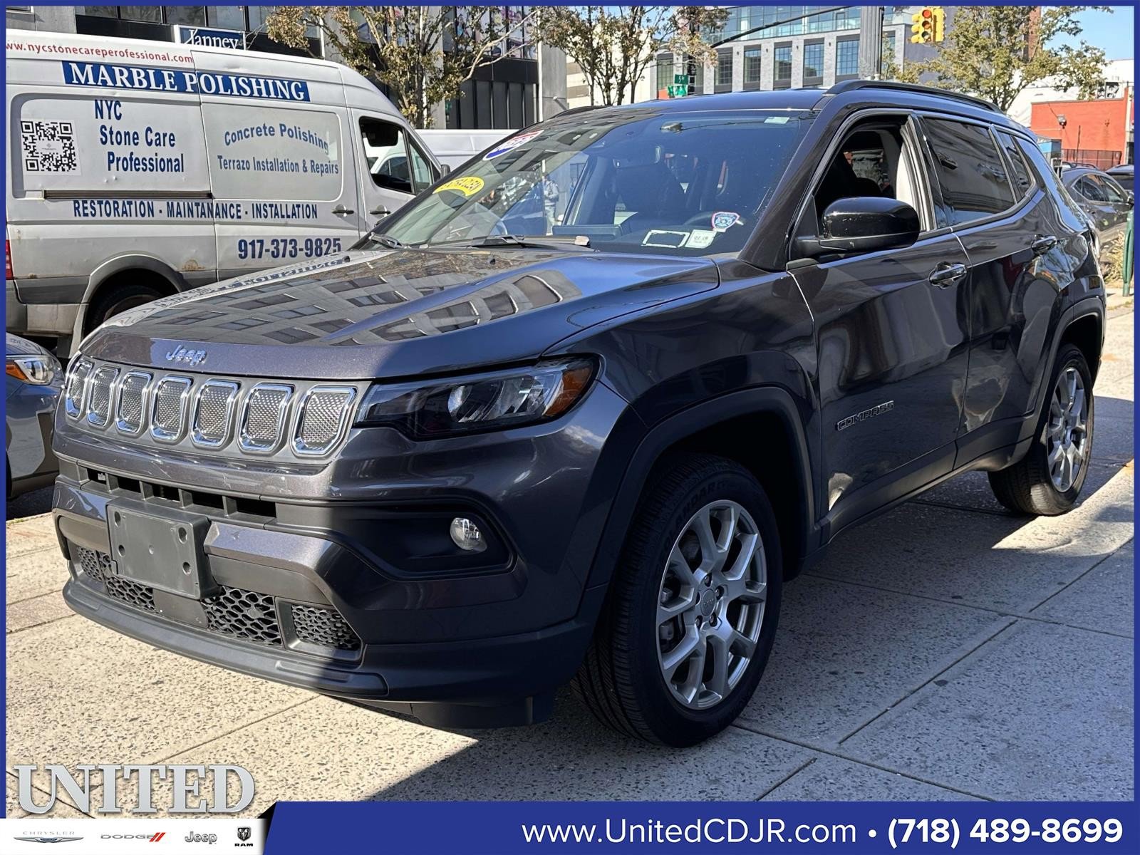 Used 2022 Jeep Compass Latitude image 8