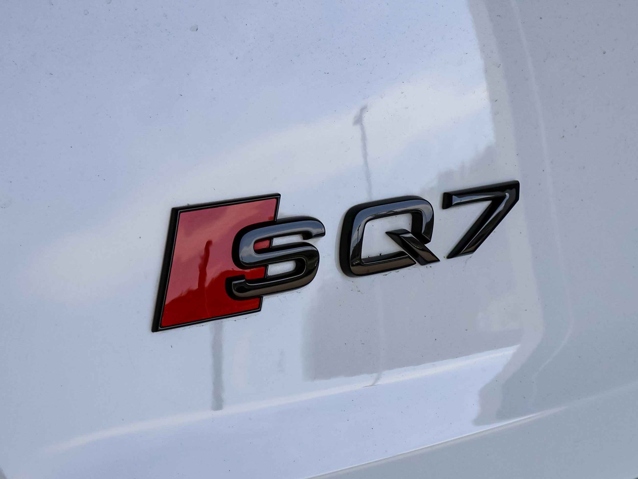 Used 2024 Audi SQ7 Premium Plus w/ Executive Package image 47