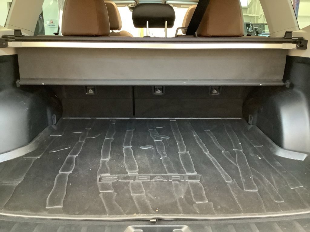 Certified 2023 Subaru Forester Touring AWD/4WD image 14