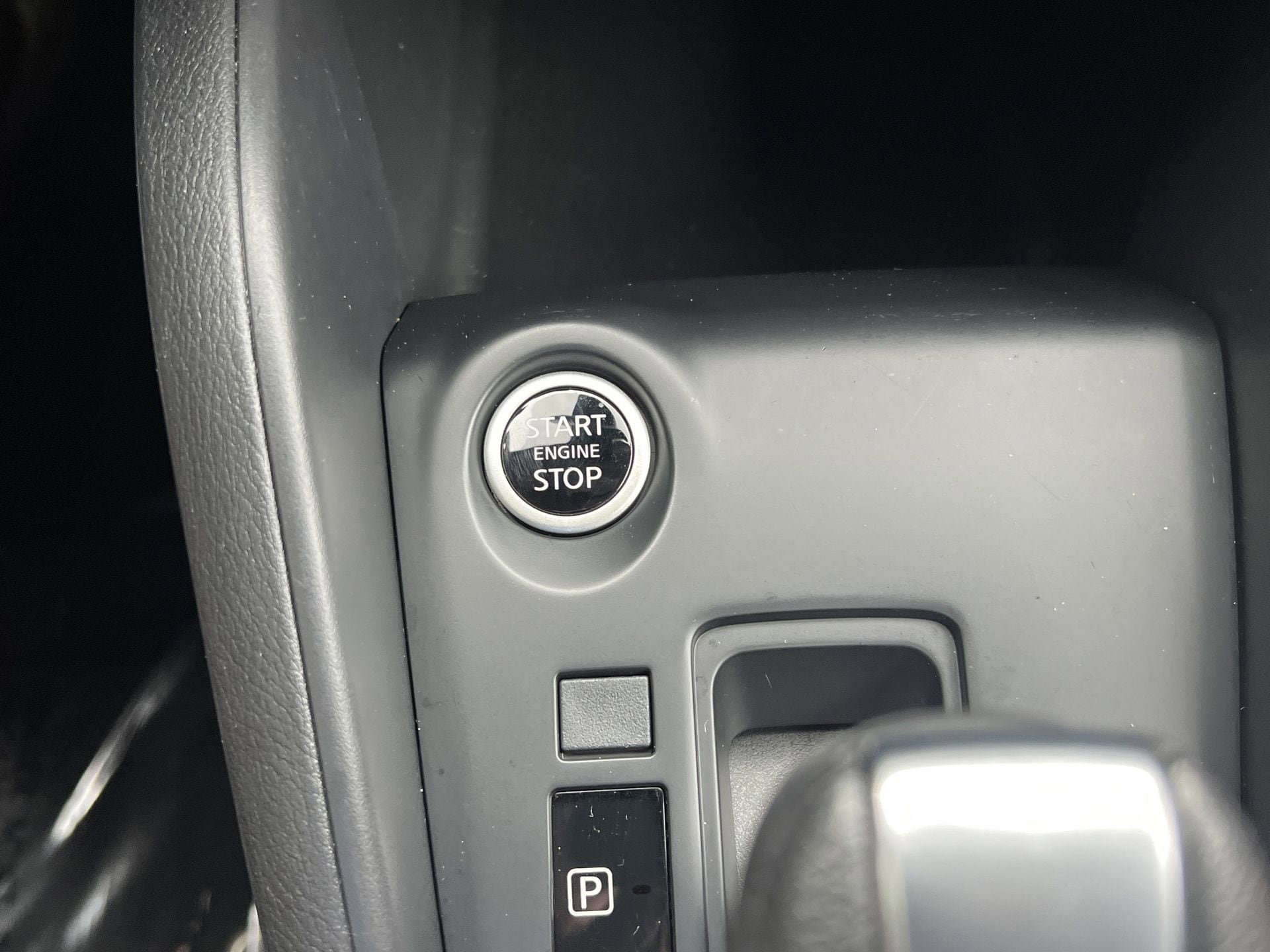 Certified 2025 Nissan Kicks Play S FWD image 7
