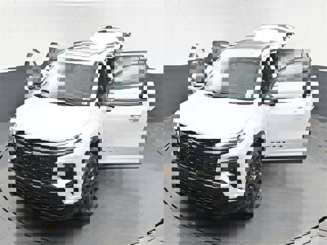 New 2026 Chevrolet Traverse RS w/ LPO, Floor Liner Package image 92