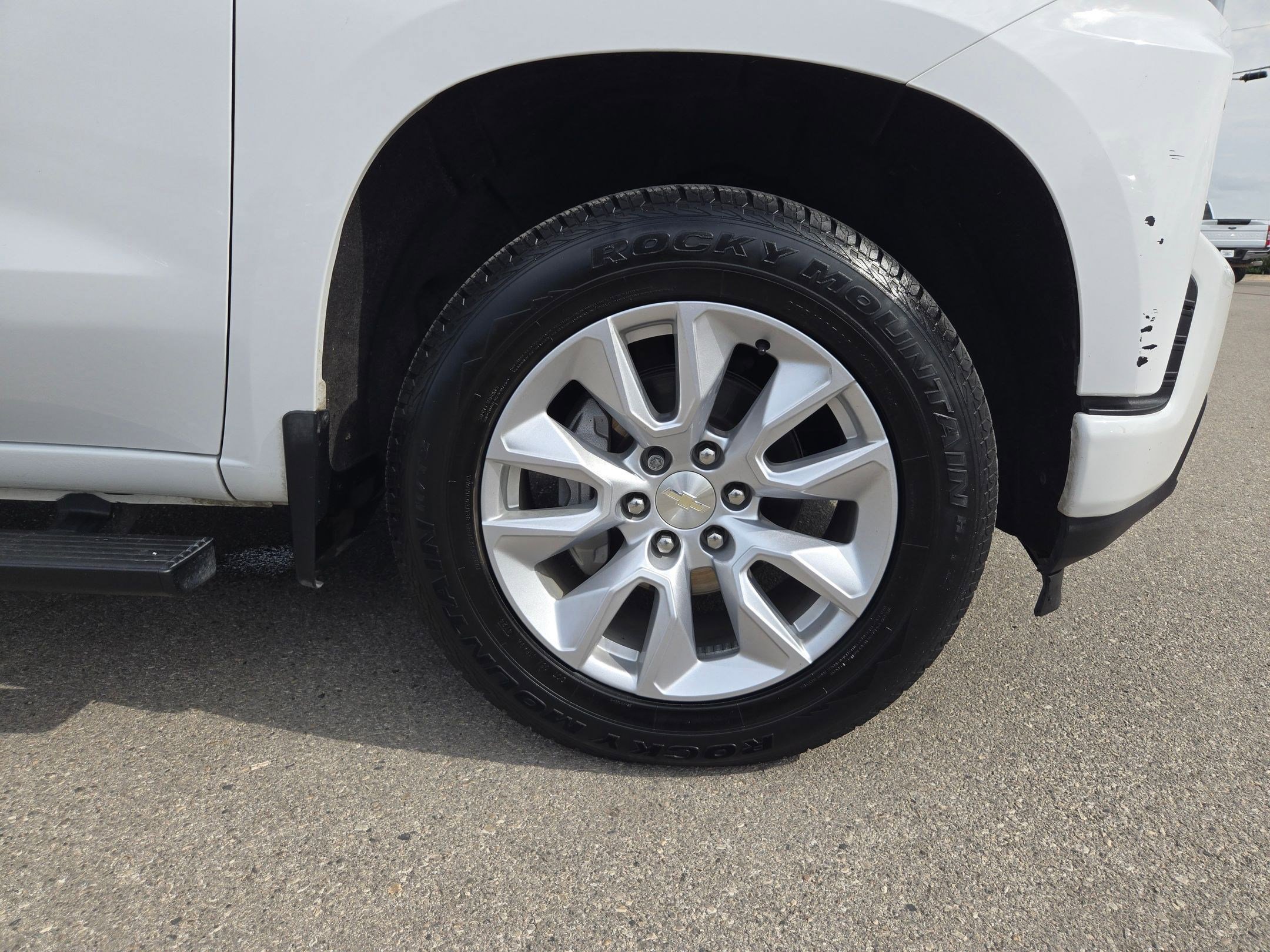 Certified 2022 Chevrolet Silverado 1500 Custom image 24