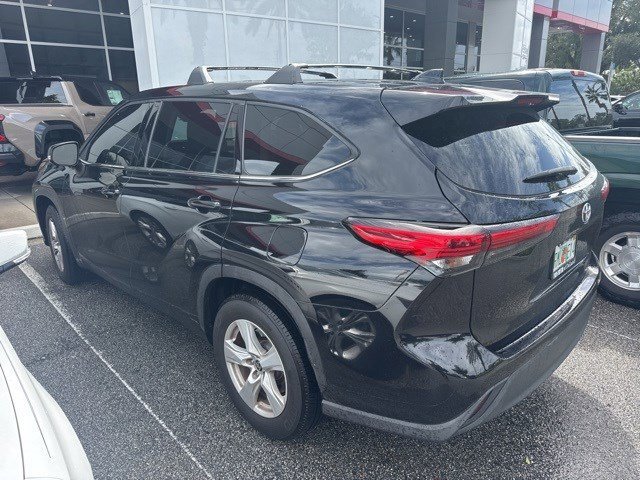 Used 2021 Toyota Highlander L