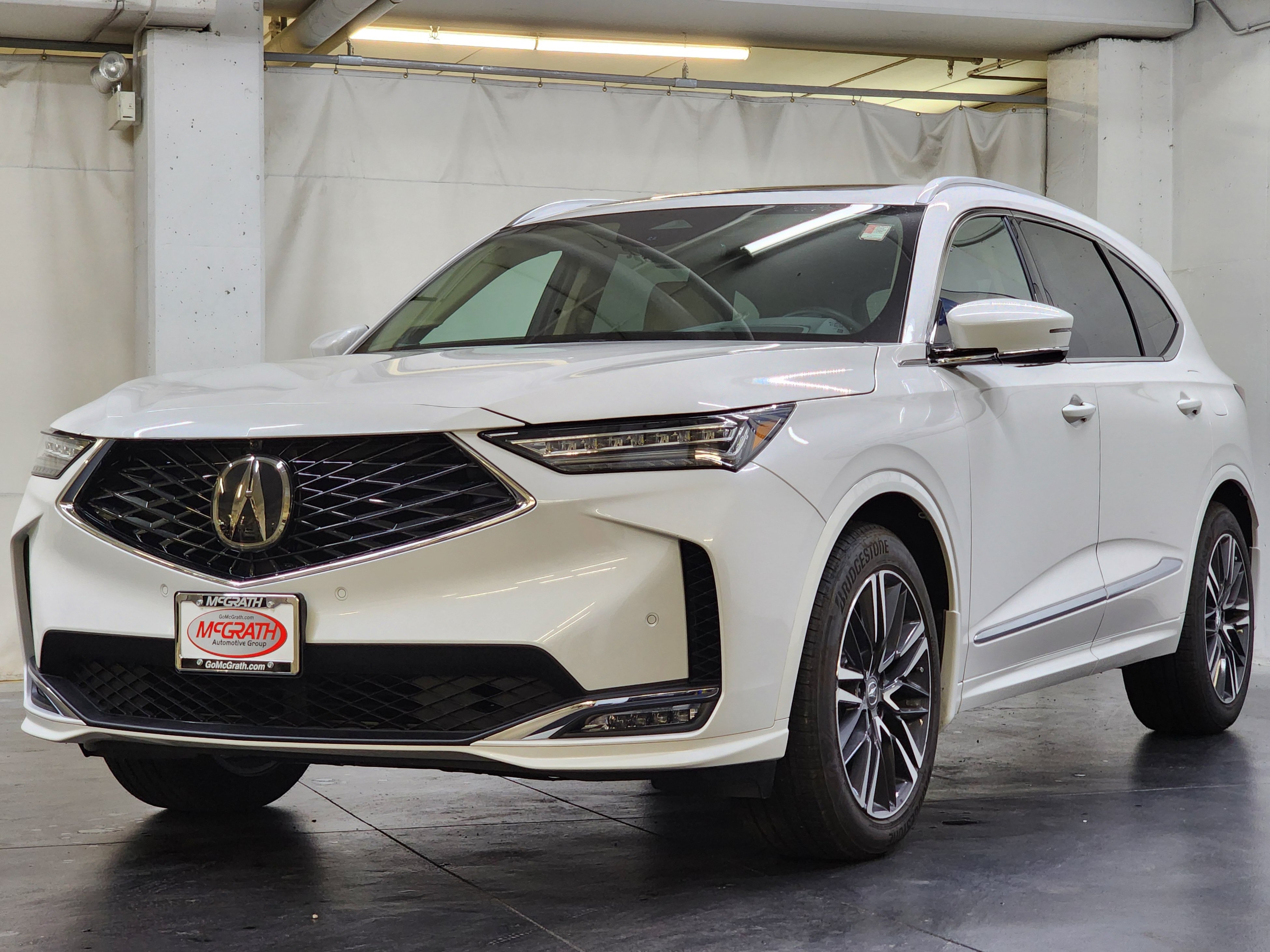 Certified 2026 Acura MDX w/ Advance Package AWD/4WD image 11