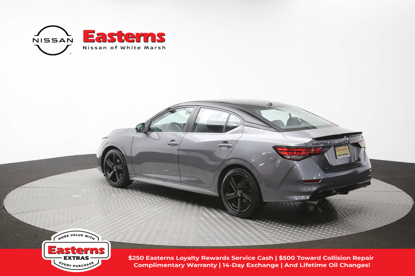 Used 2023 Nissan Sentra SR w/ Midnight Edition Package FWD image 61