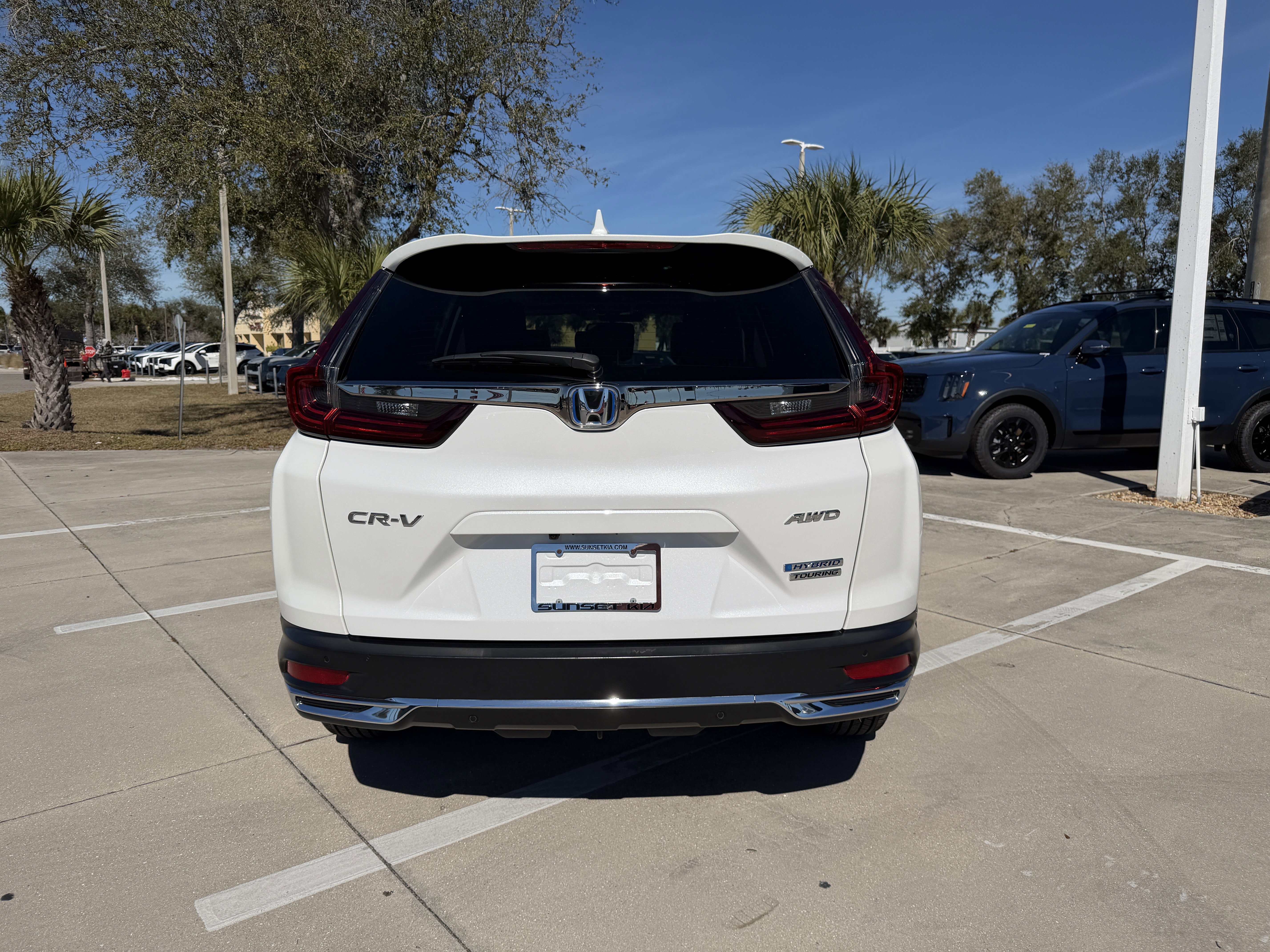 Used 2022 Honda CR-V Touring image 5