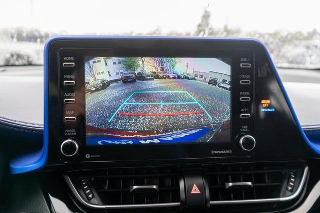 Used 2022 Toyota C-HR XLE FWD image 15
