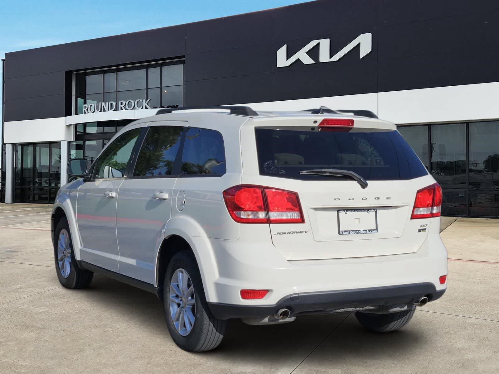 Used 2014 Dodge Journey SXT w/ Flexible Seating Group FWD image 5