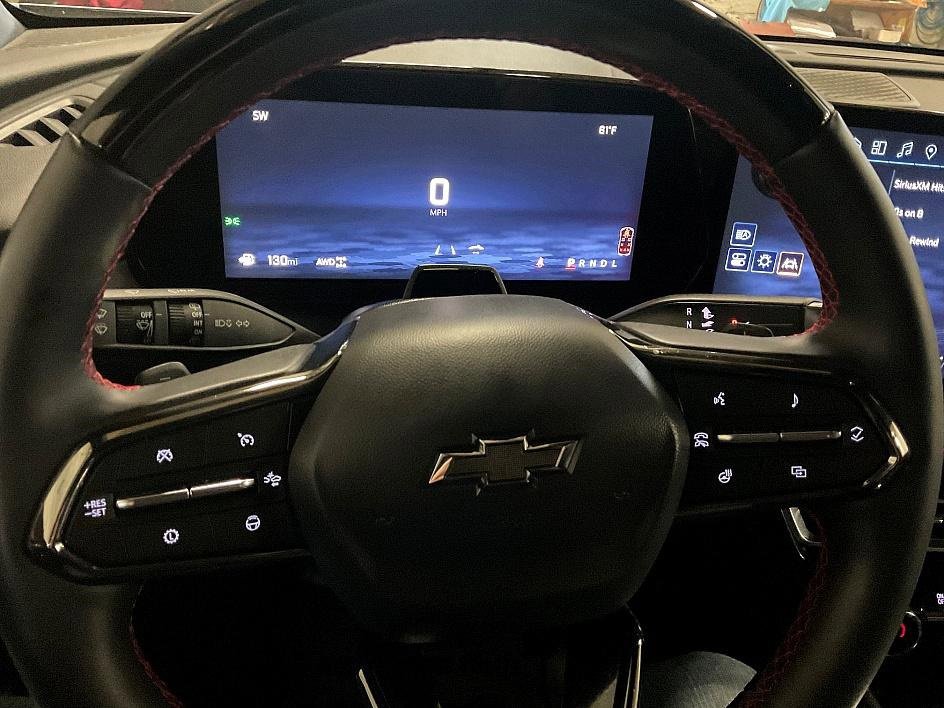 Used 2025 Chevrolet Traverse RS w/ LPO, Floor Liner Package image 6