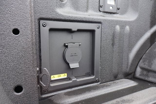 New 2025 Ford F150 Lariat w/ Equipment Group 502A High image 24