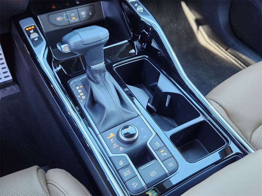 New 2026 Kia Sorento SX Prestige w/ Olive Brown Leather Package image 12