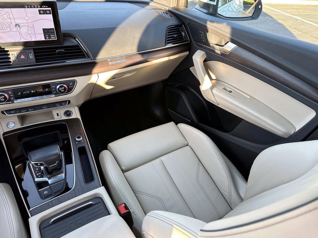 Used 2021 Audi Q5 2.0T Premium Plus w/ Premium Plus Package image 34