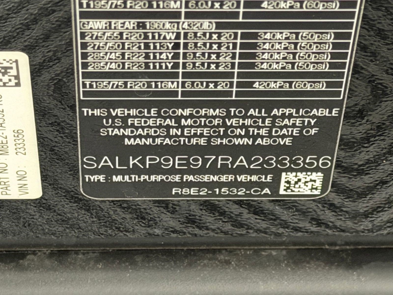 Used 2024 Land Rover Range Rover SE AWD/4WD image 18