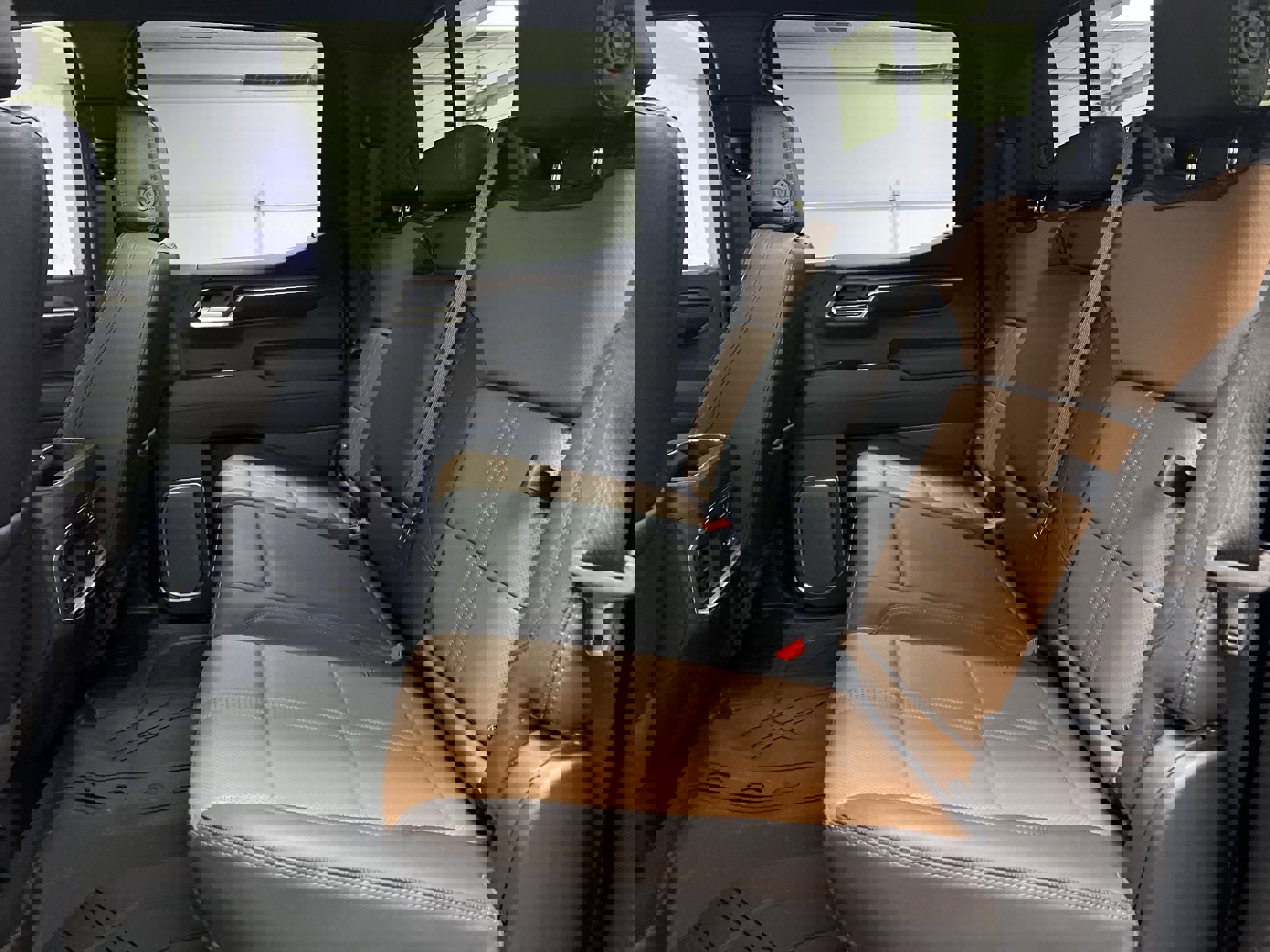 Certified 2025 Chevrolet Silverado 1500 High Country image 62