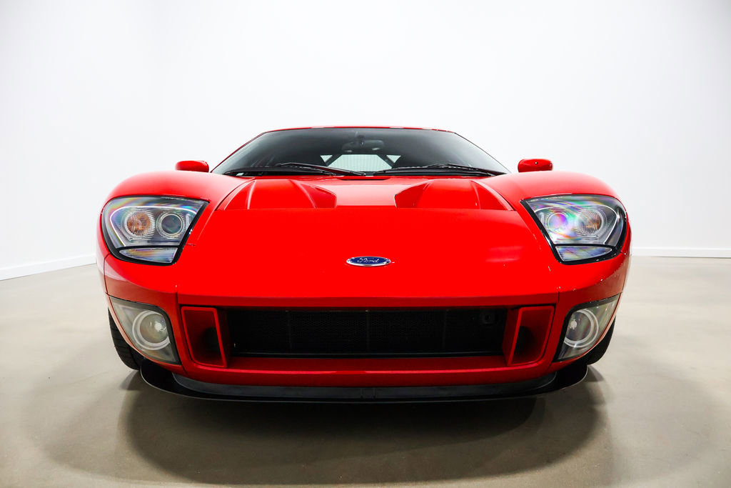 Used 2005 Ford GT image 17