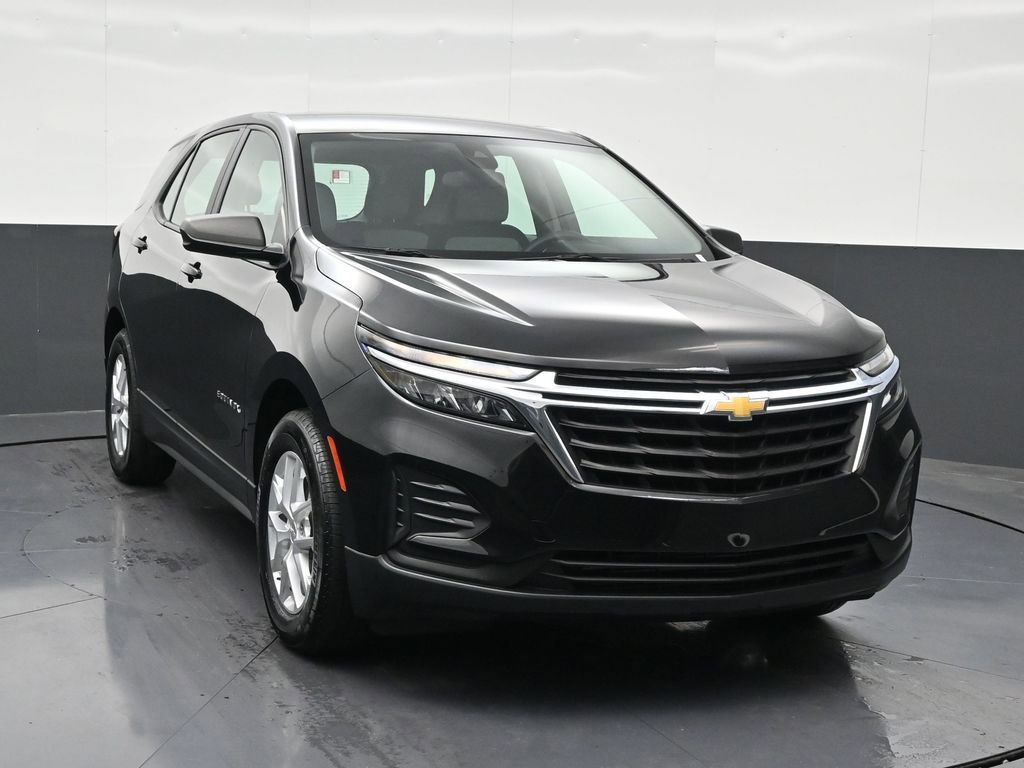 Used 2024 Chevrolet Equinox LS image 8