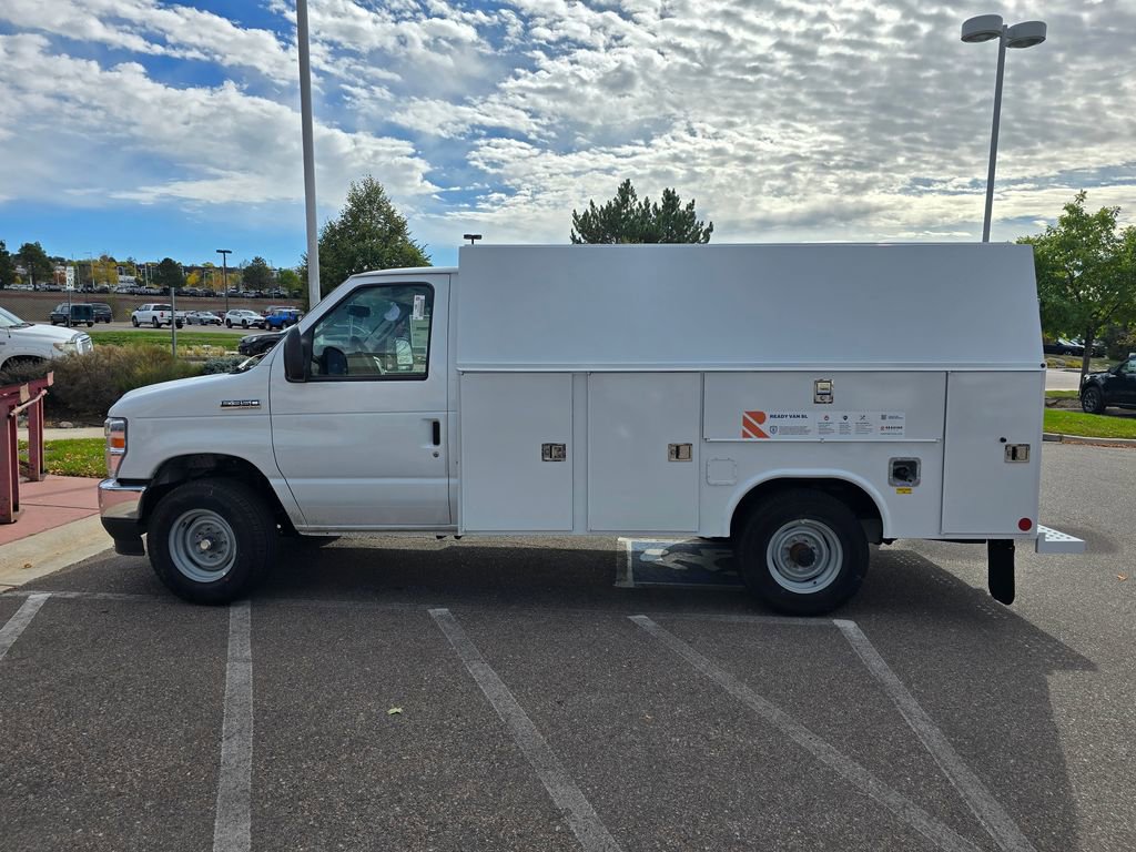 New 2026 Ford E-350 and Econoline 350 Super Duty w/ Power Equipment Group image 2
