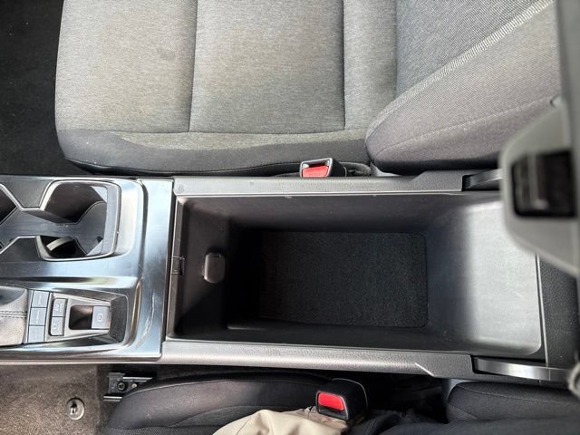Used 2025 Toyota Camry LE FWD image 21
