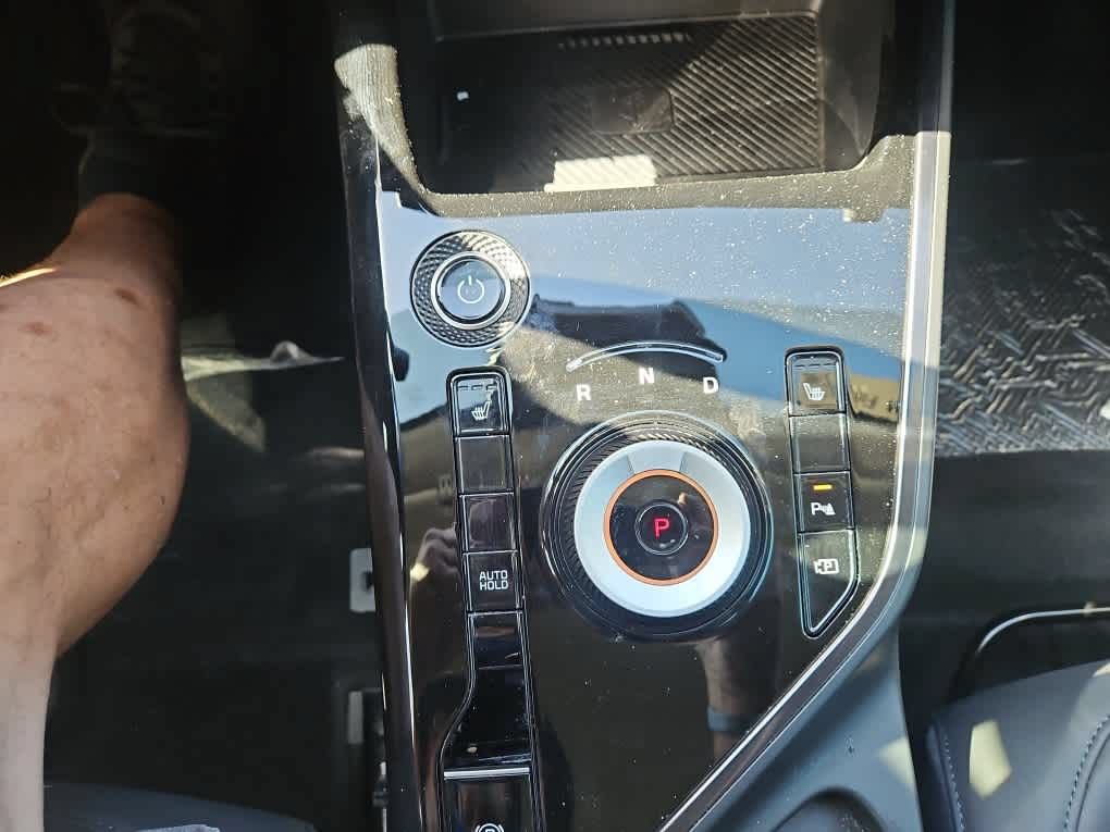 Used 2023 Kia Niro Wind FWD image 18