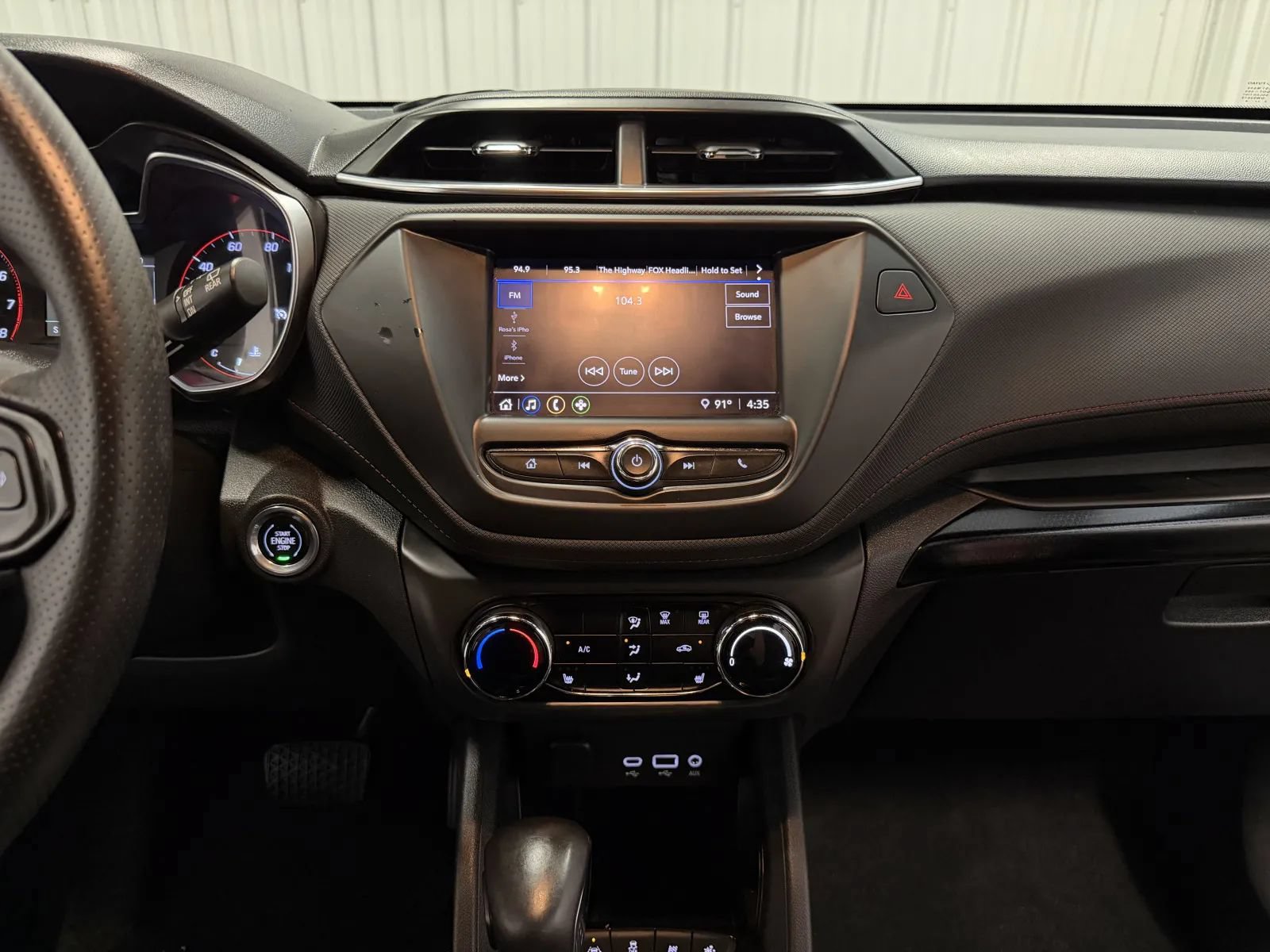 Used 2022 Chevrolet TrailBlazer RS FWD image 30