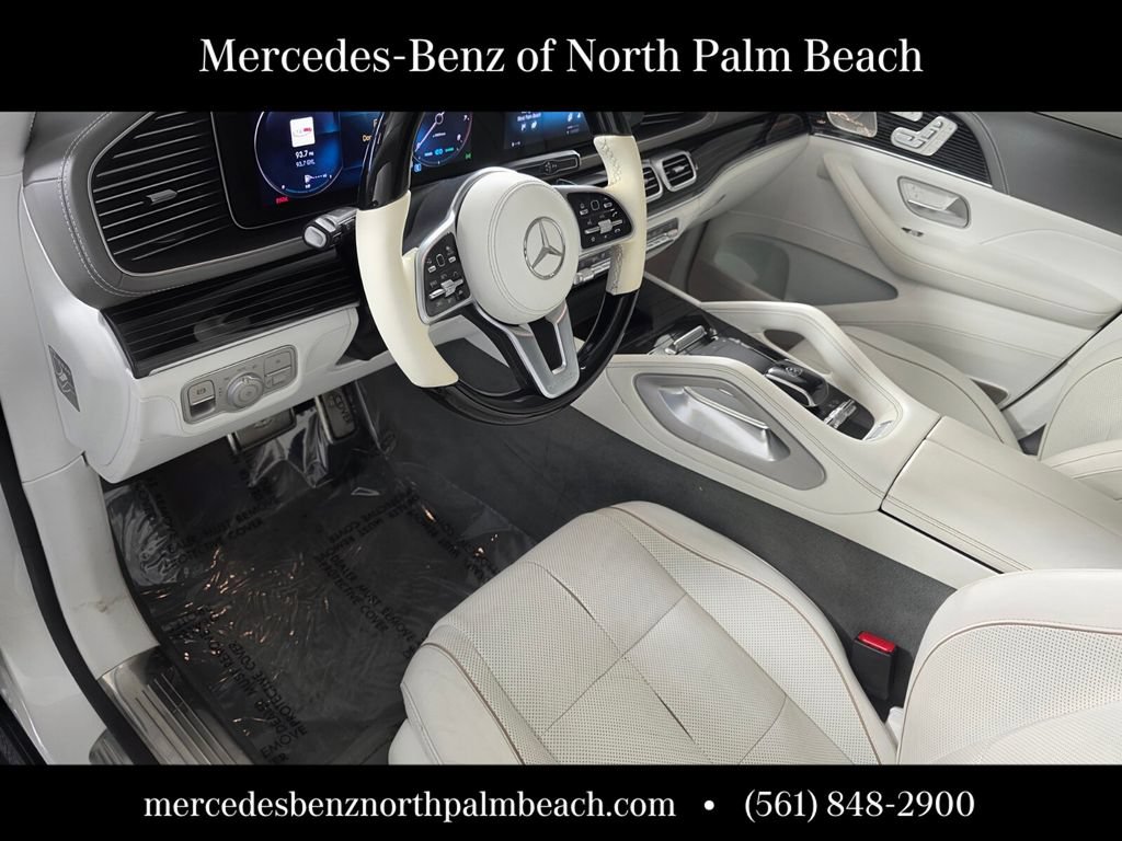 Used 2022 Mercedes-Benz Maybach GLS 600 4MATIC image 10