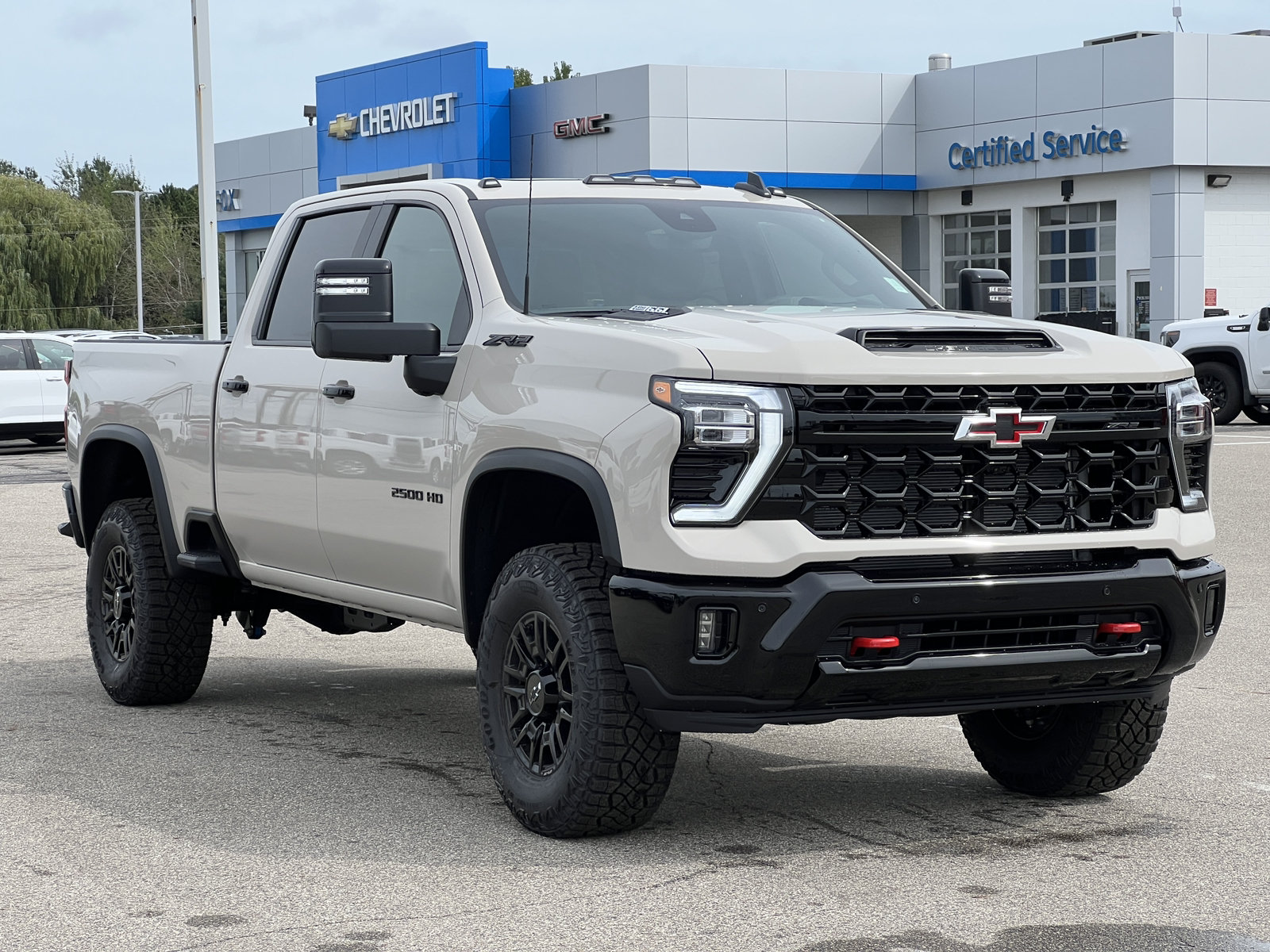 New 2026 Chevrolet Silverado 2500 ZR2 w/ LPO, Dark Essentials Package AWD/4WD image 45