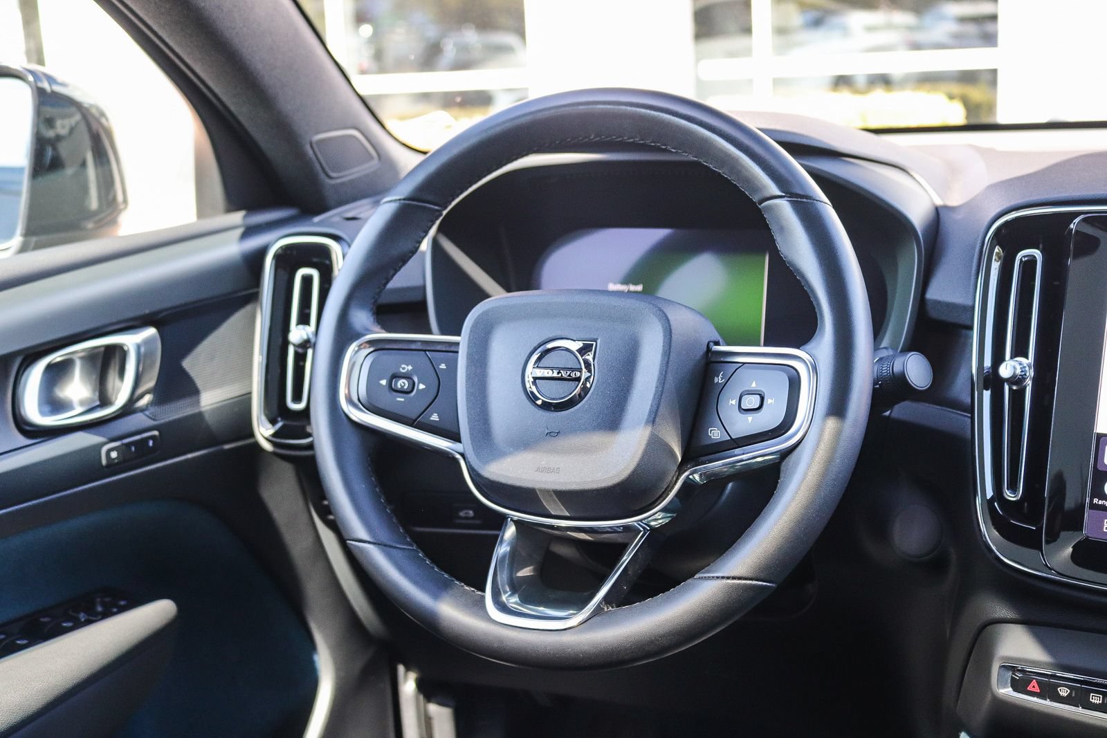 Used 2023 Volvo C40 P8 Recharge Plus AWD/4WD image 17
