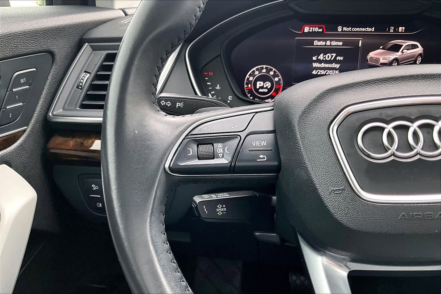 Used 2018 Audi Q5 2.0T Premium Plus w/ Premium Plus Package AWD/4WD image 24