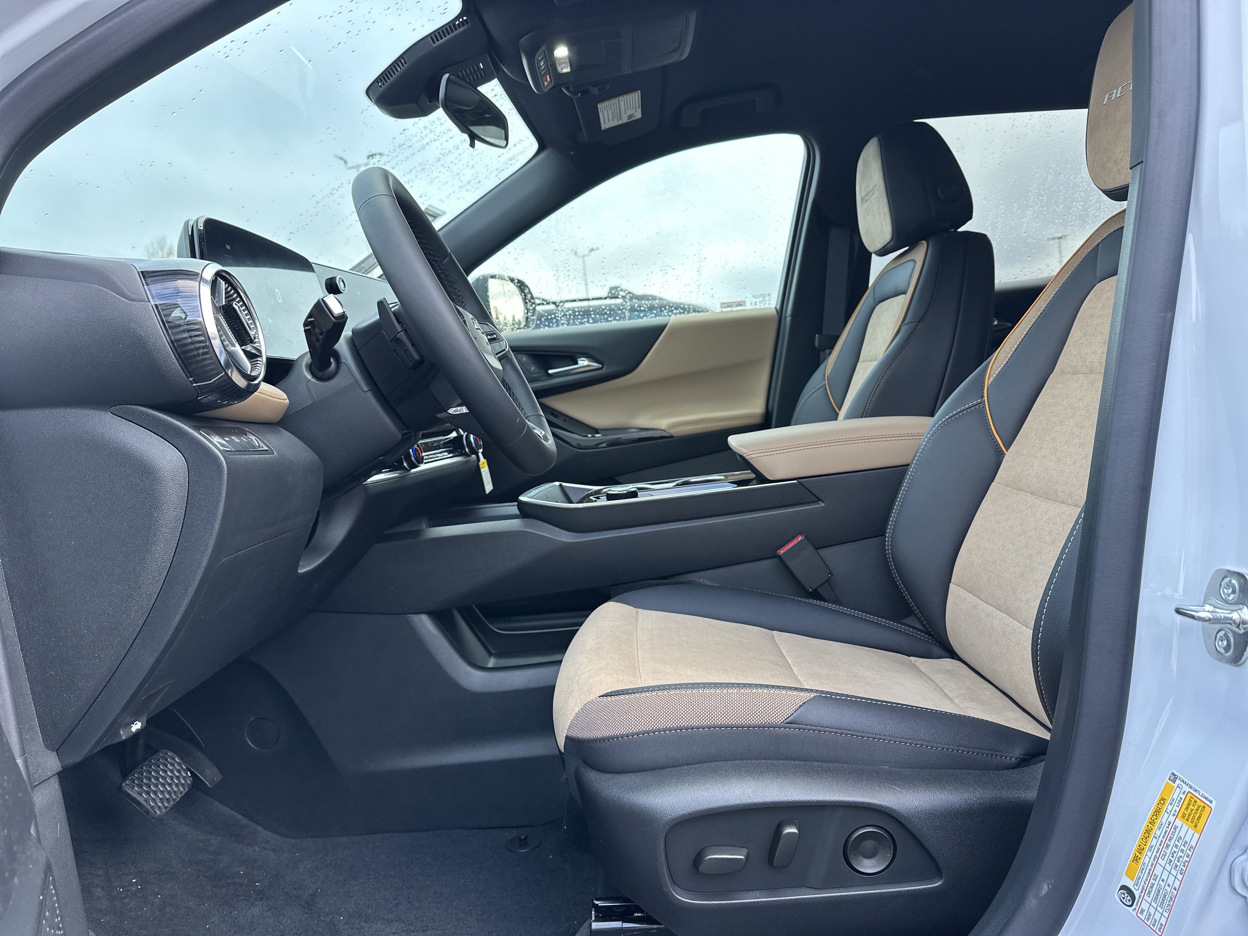 New 2026 Chevrolet Equinox ACTIV image 10