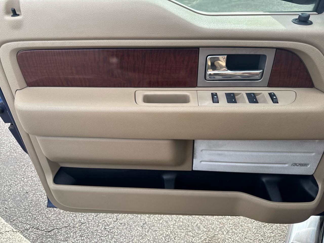 Used 2010 Ford F150 King Ranch AWD/4WD image 22