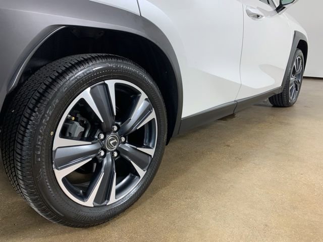 Used 2024 Lexus UX 250h AWD image 9