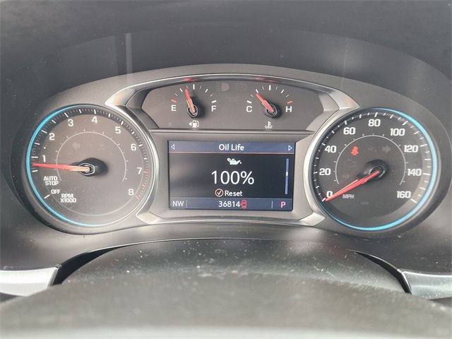 Used 2023 Chevrolet Traverse LT image 15