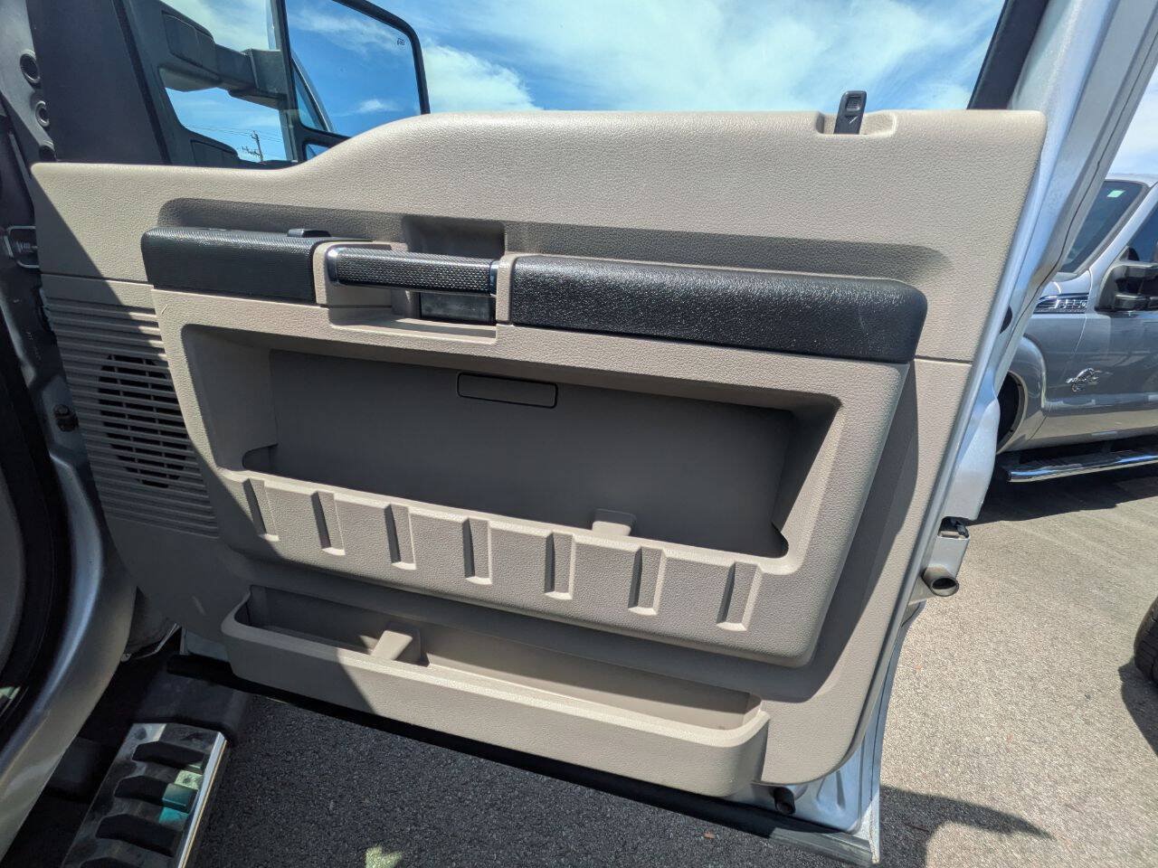 Used 2010 Ford F250 Lariat AWD/4WD image 22