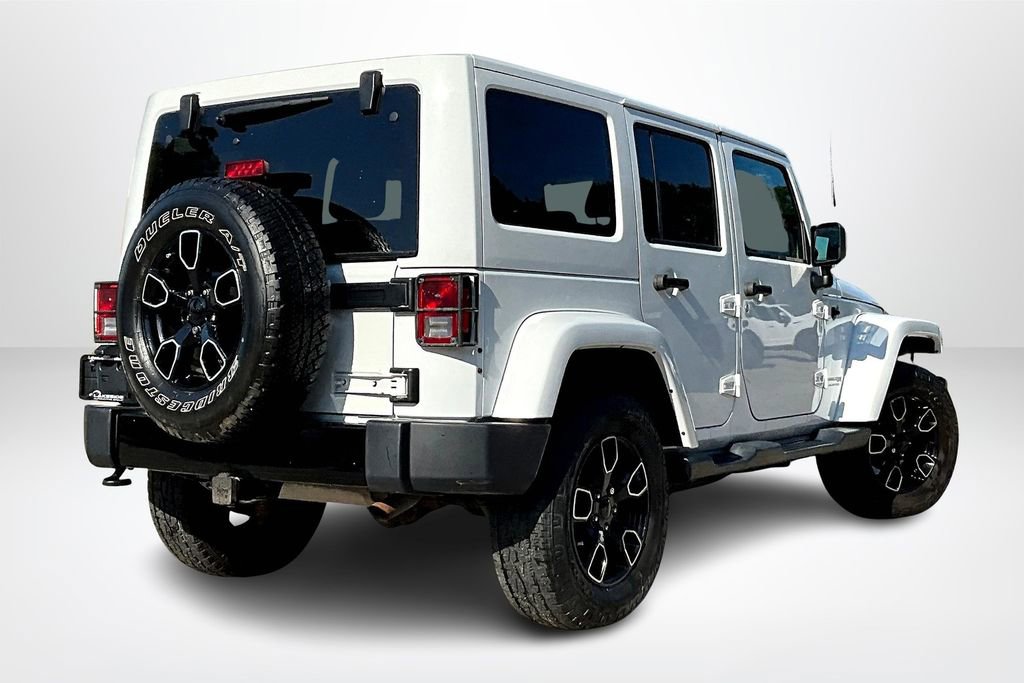 Used 2018 Jeep Wrangler Unlimited Sahara image 5