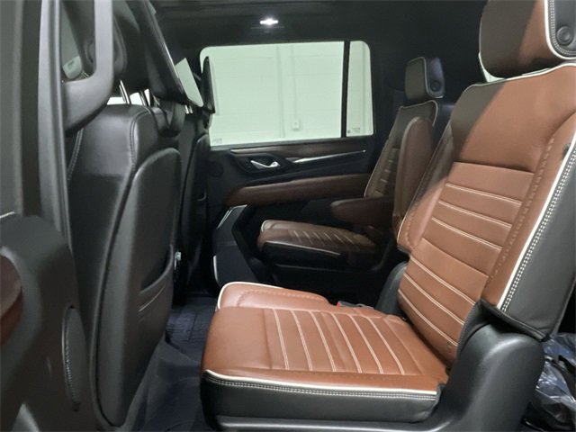 Used 2023 GMC Yukon XL Denali Ultimate w/ LPO, Floor Liner Package image 18