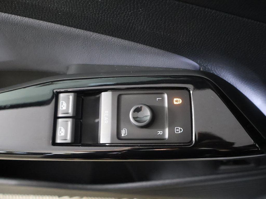 Used 2023 Volkswagen ID.4 S RWD image 37