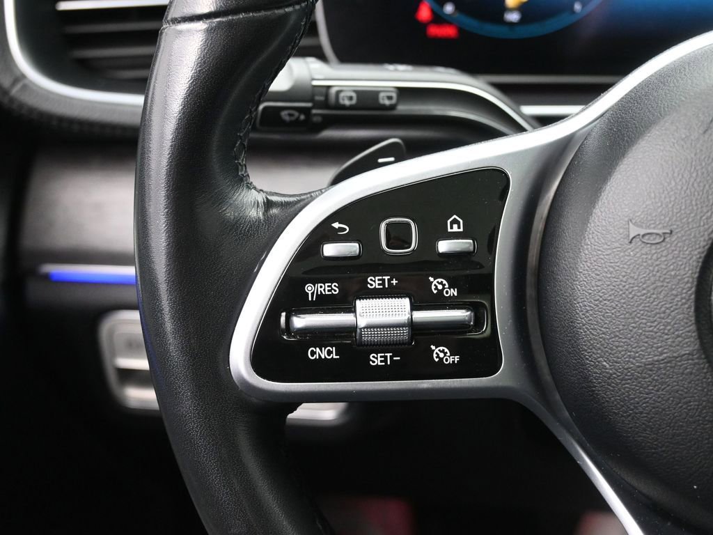 Used 2022 Mercedes-Benz GLS 450 4MATIC image 15