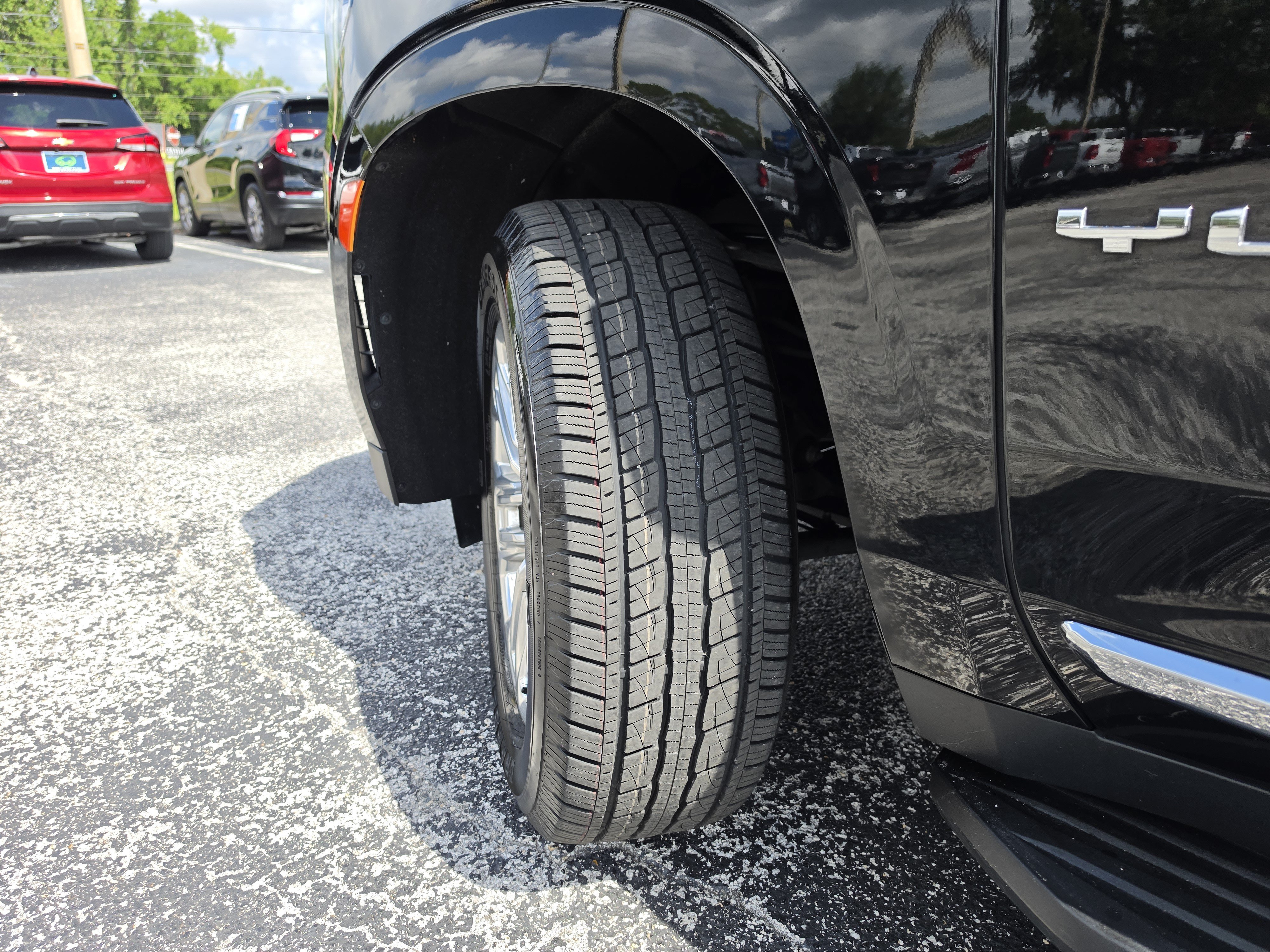 Certified 2023 GMC Yukon SLT RWD image 42