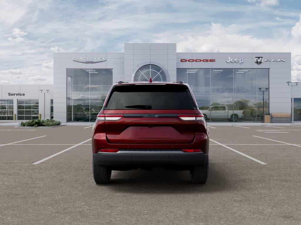 New 2026 Jeep Grand Cherokee Altitude AWD/4WD image 7