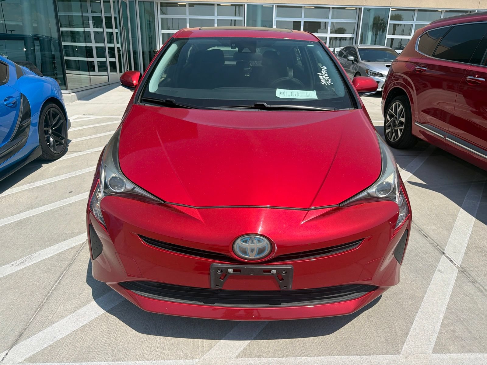 Used 2016 Toyota Prius Three w/ Advanced Technology Package FWD video 2