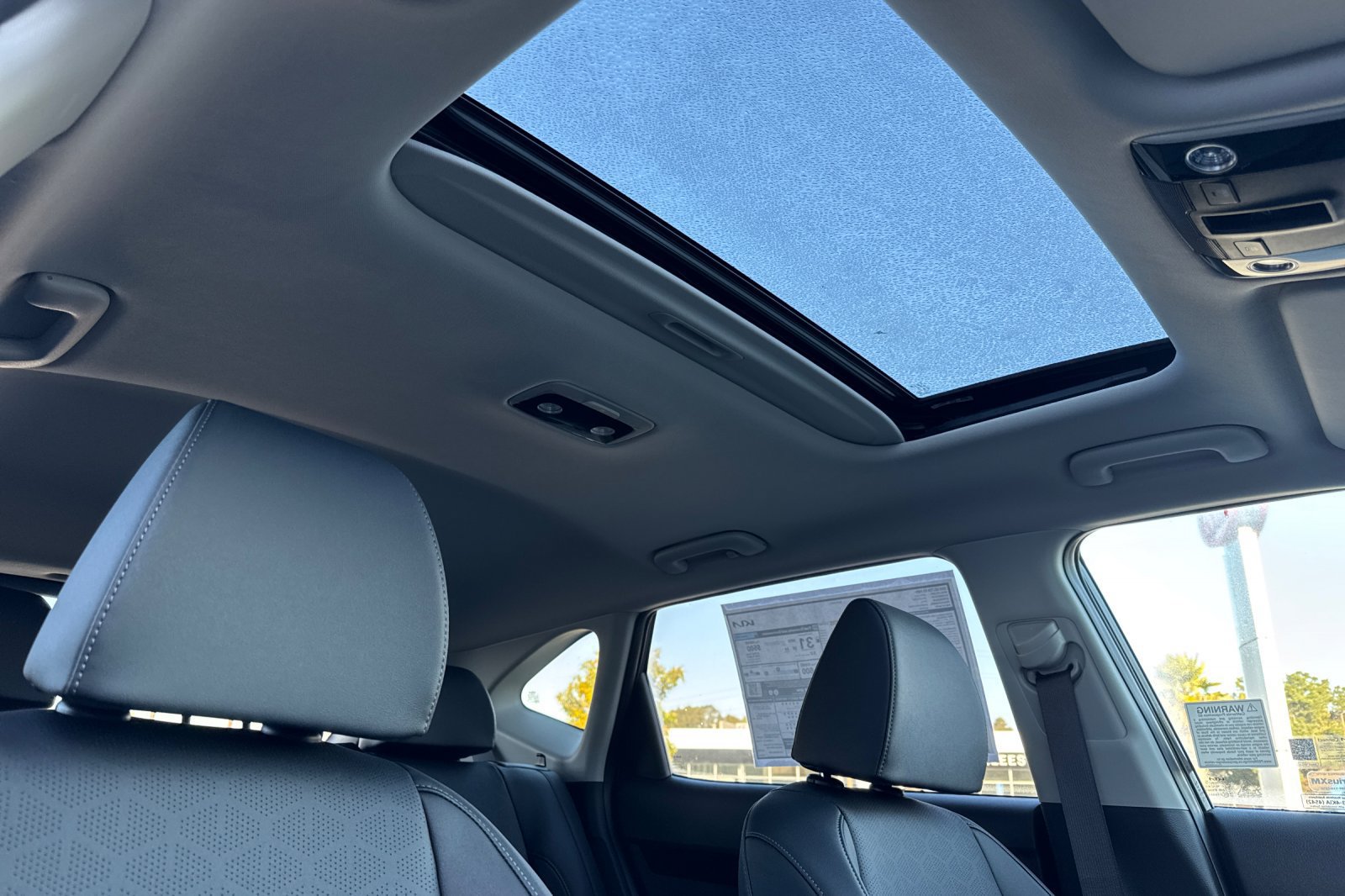 New 2026 Kia Seltos EX w/ EX Sunroof Package FWD image 17