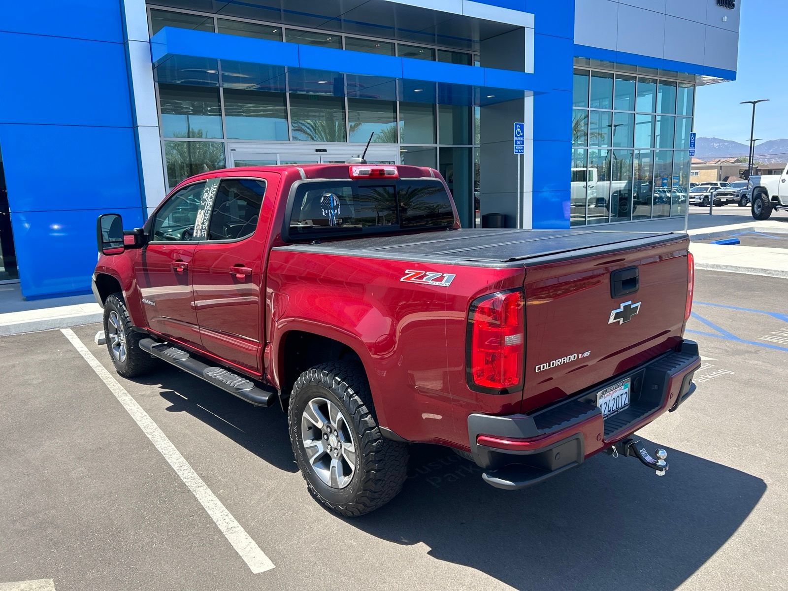 Used 2019 Chevrolet Colorado Z71 AWD/4WD image 7